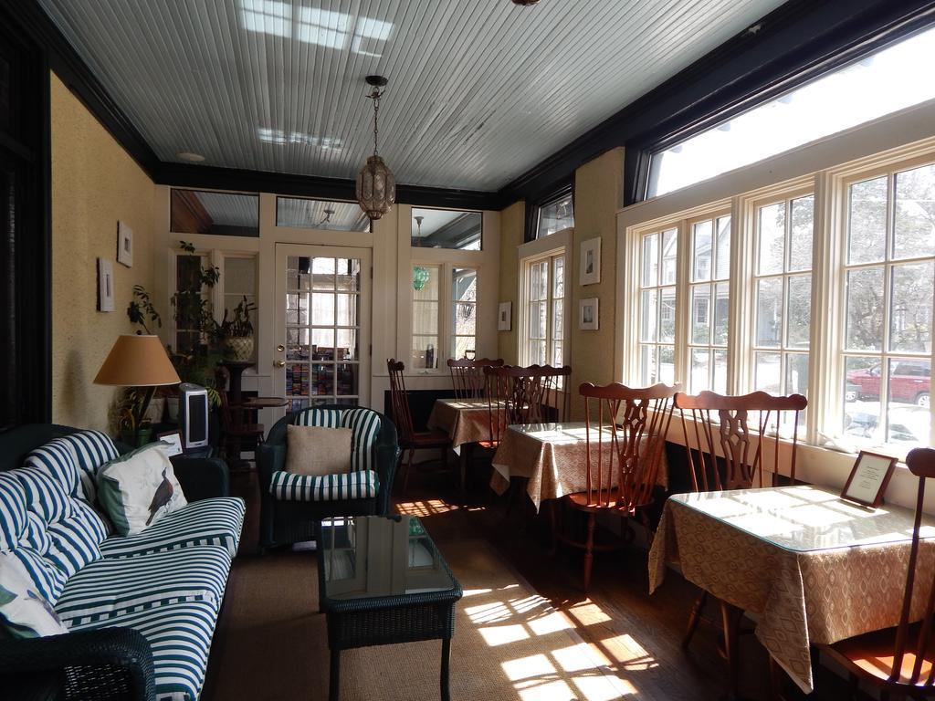 The Bertram Inn Brookline Esterno foto