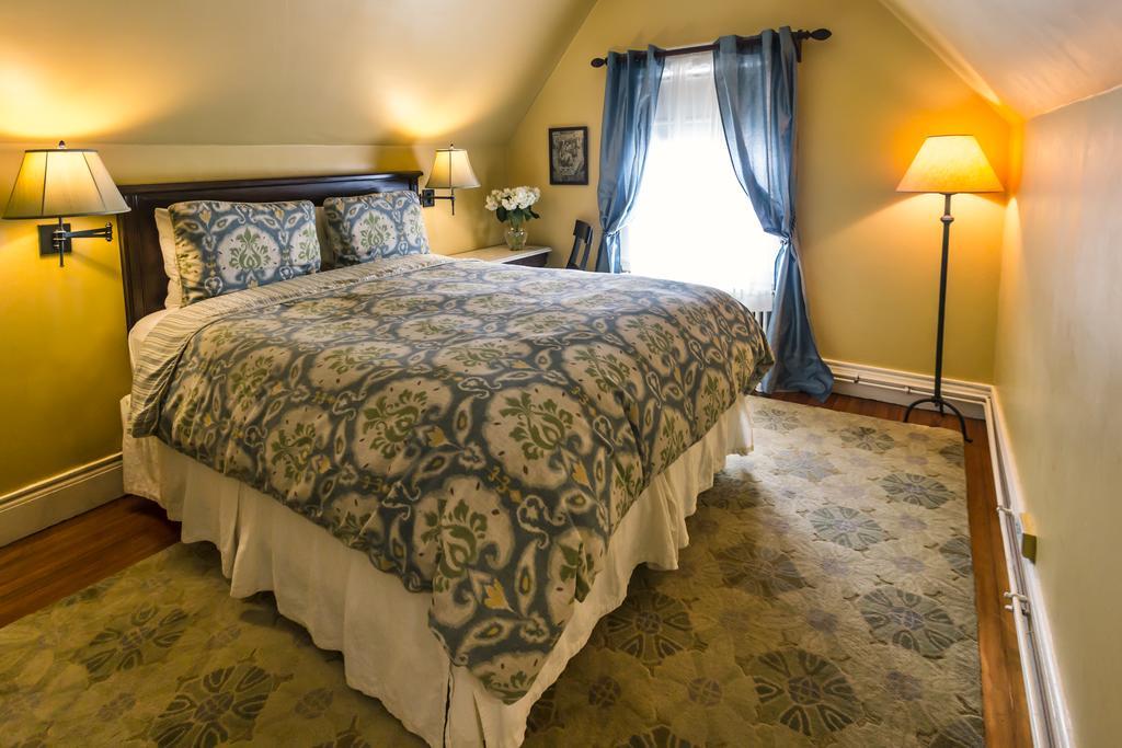The Bertram Inn Brookline Esterno foto