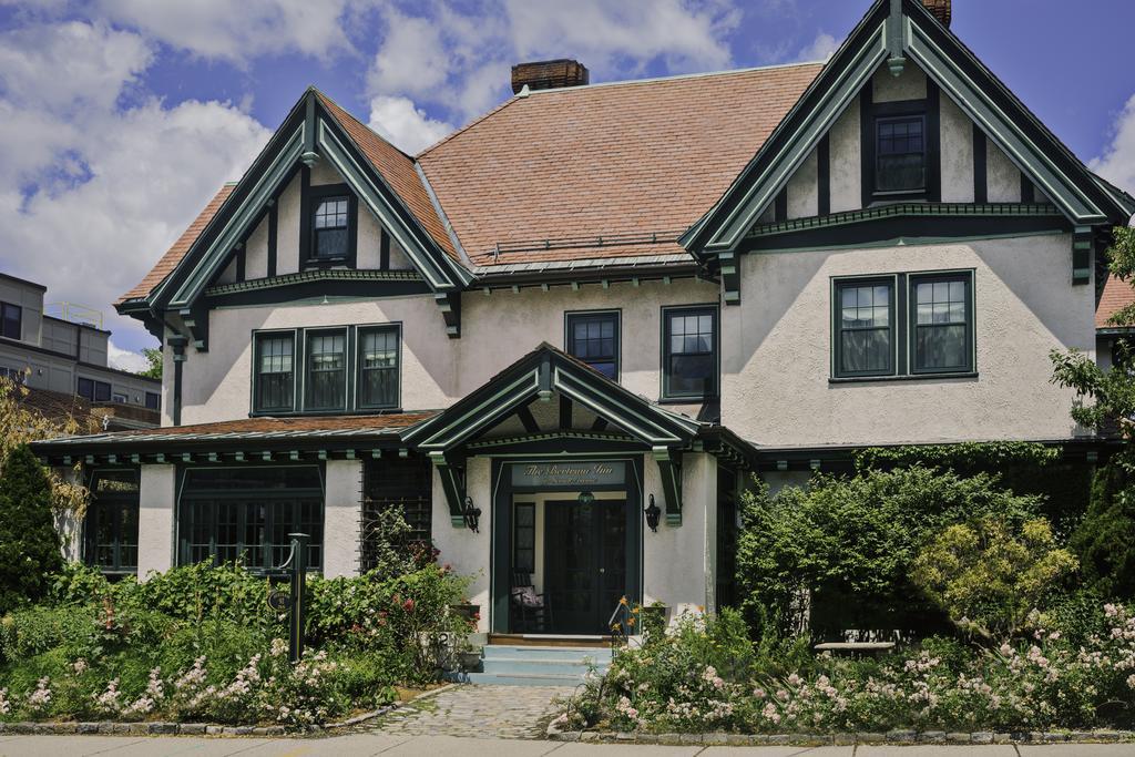 The Bertram Inn Brookline Esterno foto